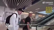 里夫斯此前：当然想詹姆斯留下再冲一次！但我得先续约